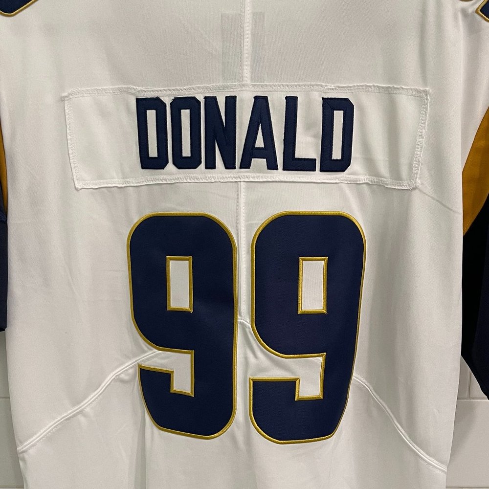 Aaron Donald Rams Jersey - Picture 2 of 3